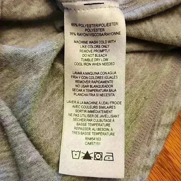 Calvin Klein Wick Performan Tee - Picture 7 of 7